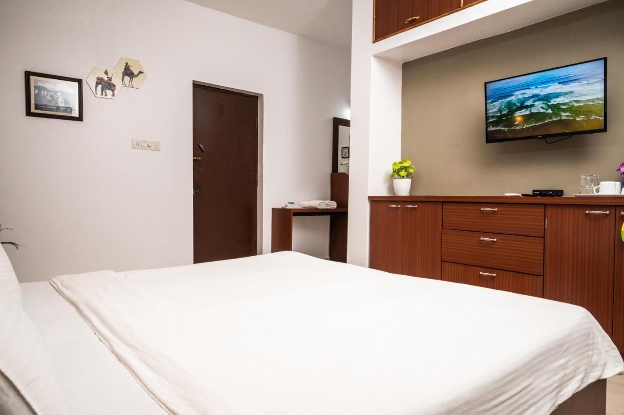 Royal Orbit Resort Агонда Екстериор снимка